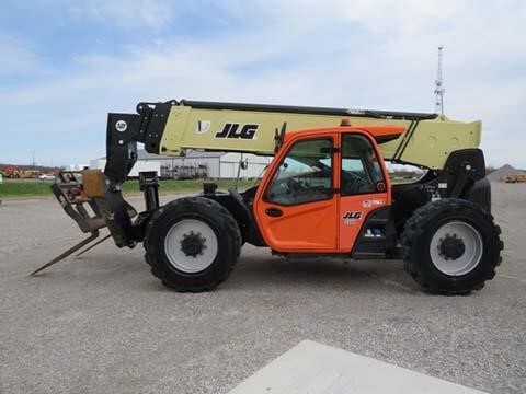 2022 JLG 1255
