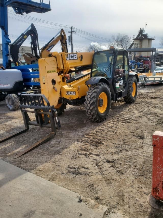 2019 JCB 507-42