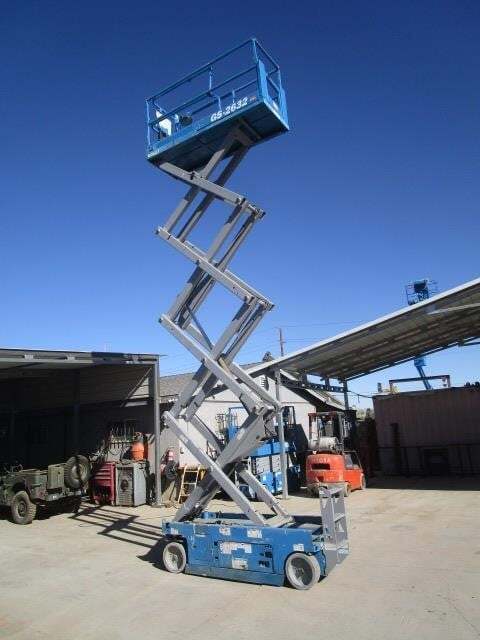 2017 Genie GS-2632-14