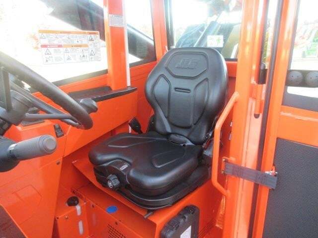 2025 SkyTrak 8042-21