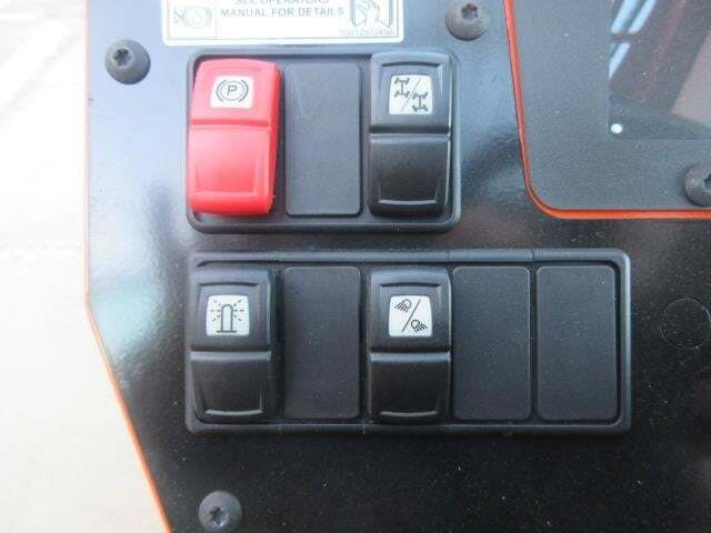 2025 SkyTrak 8042-26