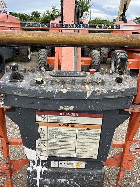 2018 JLG 460SJ-15