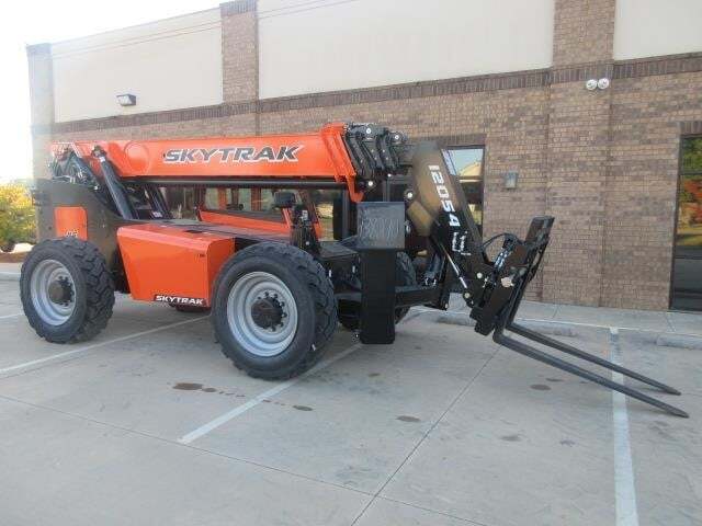 2025 SkyTrak 12054-4