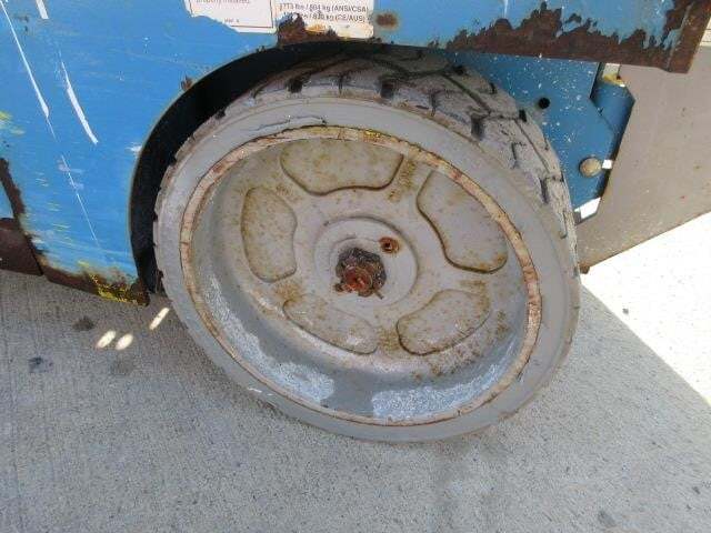 2017 Genie GS-2632-5