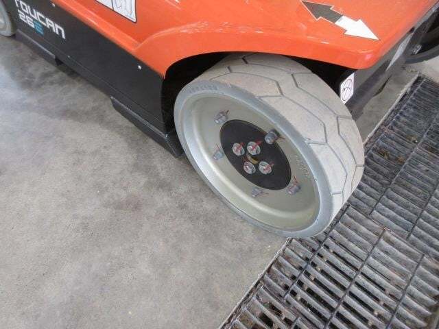 2025 JLG Toucan 26E-9