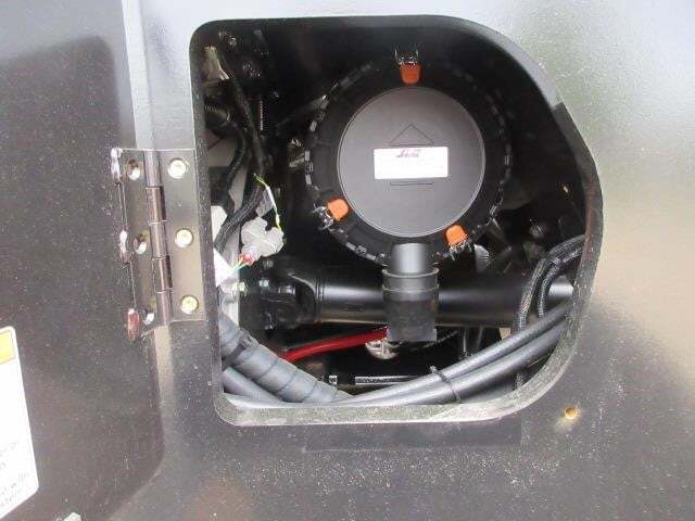 2025 SkyTrak 10054-17