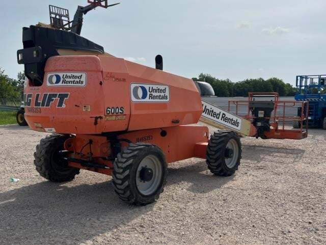 2016 JLG 600S-6