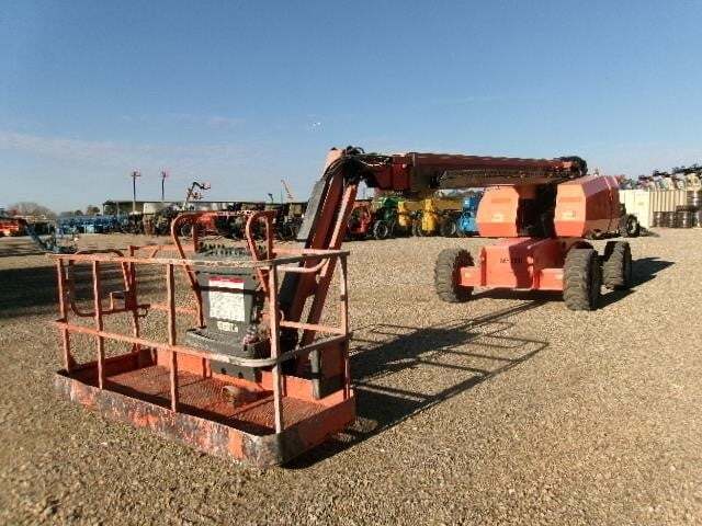2016 JLG 660SJ