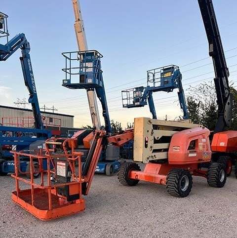2017 JLG 450AJ-2