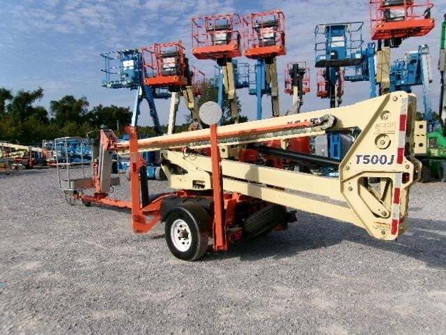 2019 JLG T500J-4
