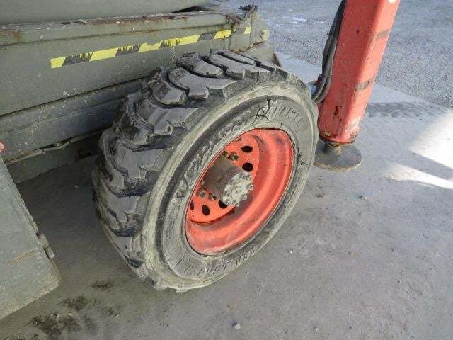 2013 Skyjack SJ9250 RT-12