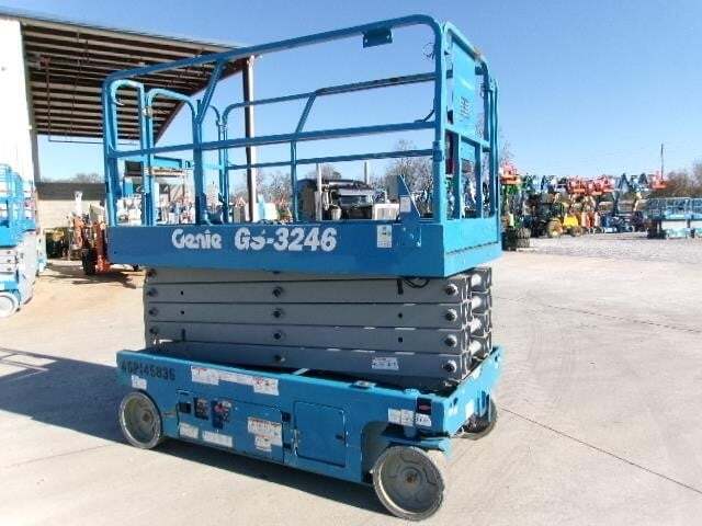 2018 Genie GS-3246-2