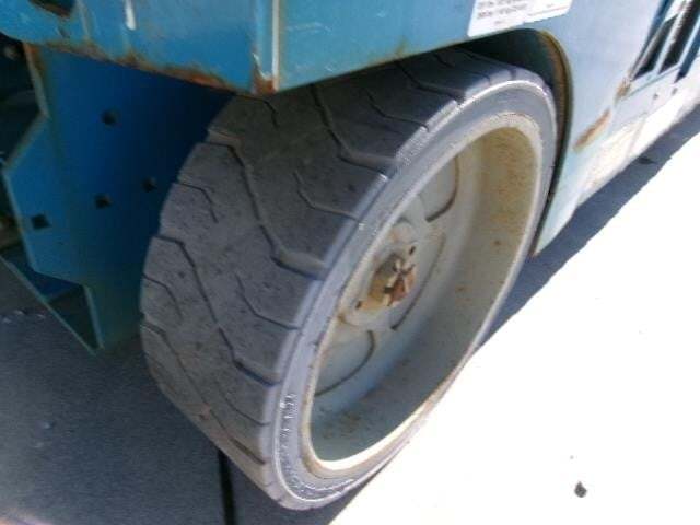 2018 Genie GS-3246-8