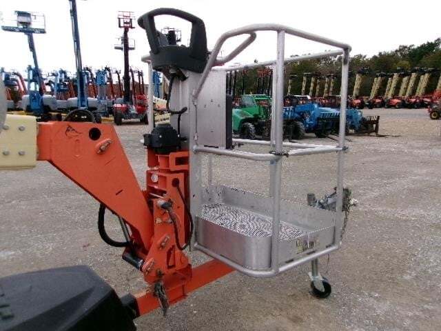2018 JLG T350-9