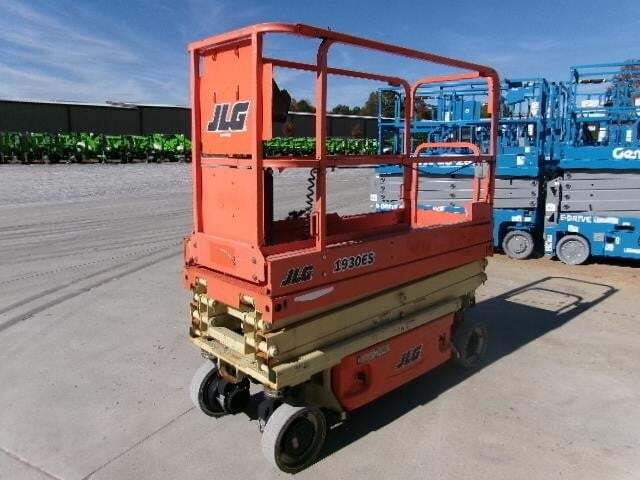 2019 JLG 1930ES