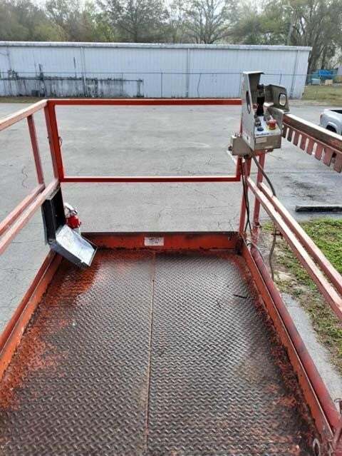 2019 Skyjack SJ-6832RT-18