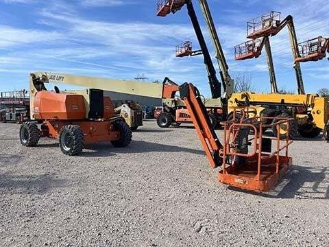 2018 JLG 800AJ-4