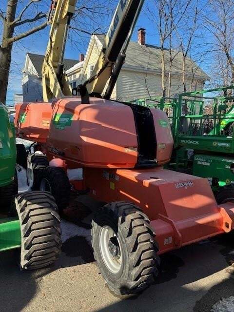 2017 JLG 400S