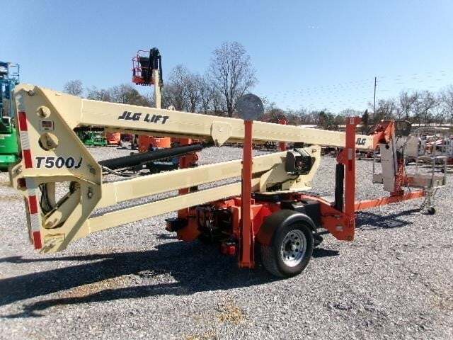 2020 JLG T500J-3