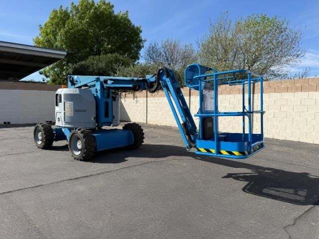 2014 Genie Z-34/22 IC-2