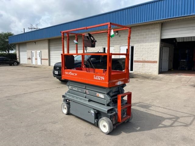 2021 Skyjack SJ3219-15