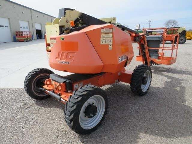 2018 JLG 340AJ-6