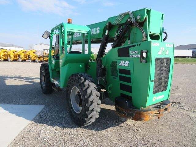 2016 JLG 6042-8