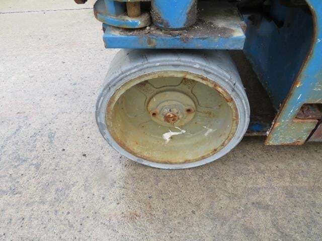 2017 Genie GS-1930-18