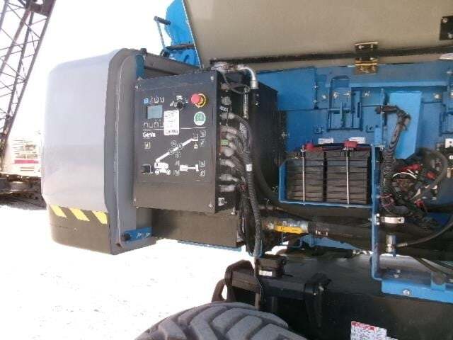 2022 Genie S-80XC-12