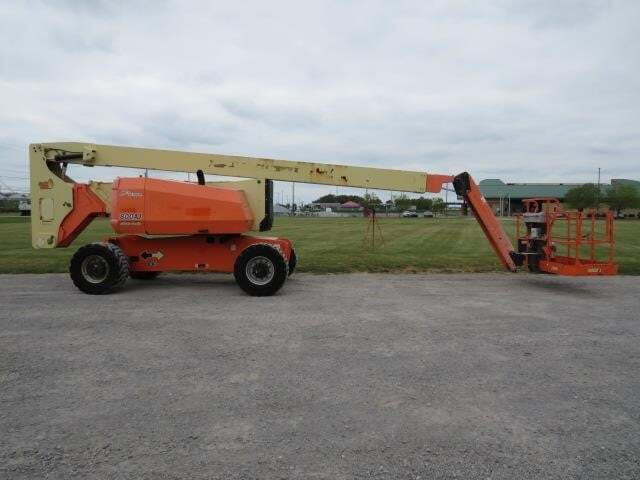 2013 JLG 800AJ-5