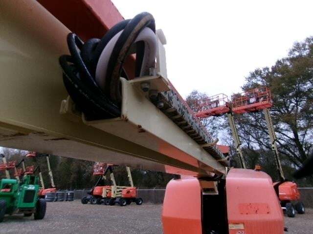 2017 JLG 460SJ-9