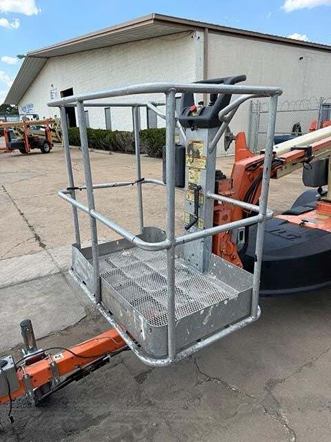 2018 JLG T350-18