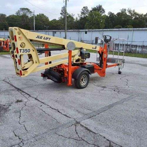 2018 JLG T350-4