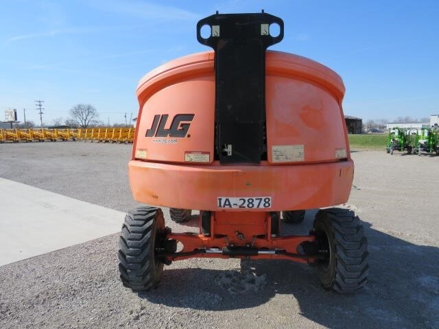 2017 JLG 400S-7