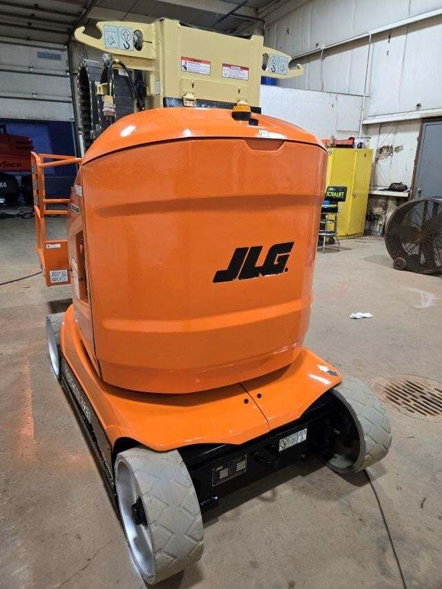 2016 JLG Toucan 32E-10