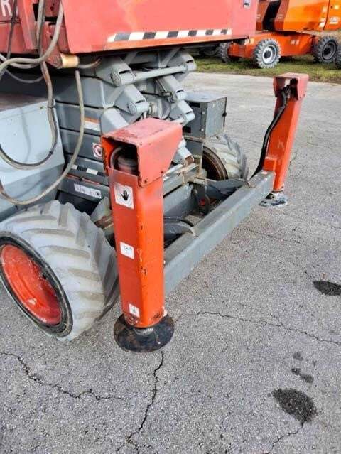 2019 Skyjack SJ-6832RT-23