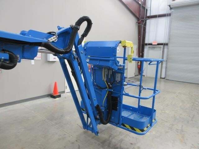 2026 Genie Z-34/22 IC-10