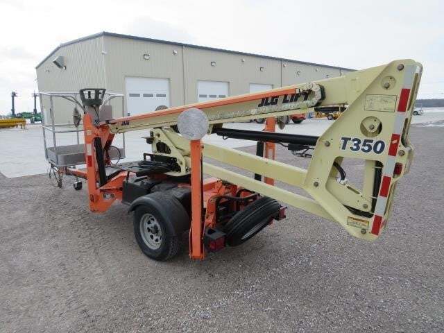 2018 JLG T350-8