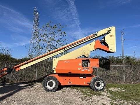 2018 JLG 800AJ-8