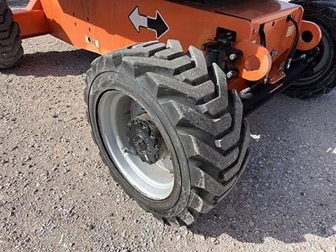 2018 JLG 800AJ-10