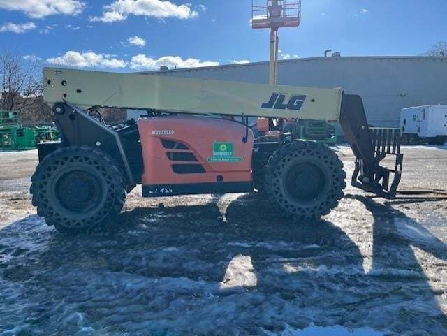 2015 JLG G9-43A-3