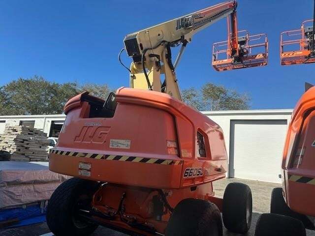 2022 JLG 660SJ-3