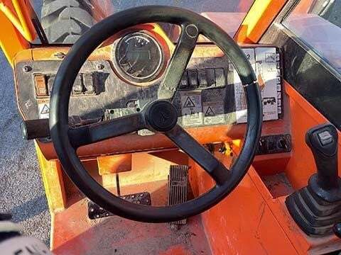 2017 SkyTrak 8042-21