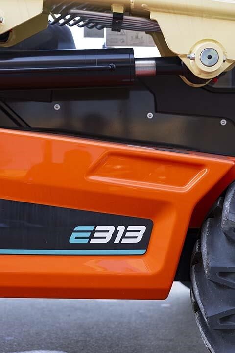 2026 JLG E313-44