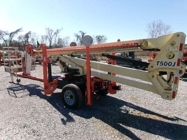 2020 JLG T500J-4