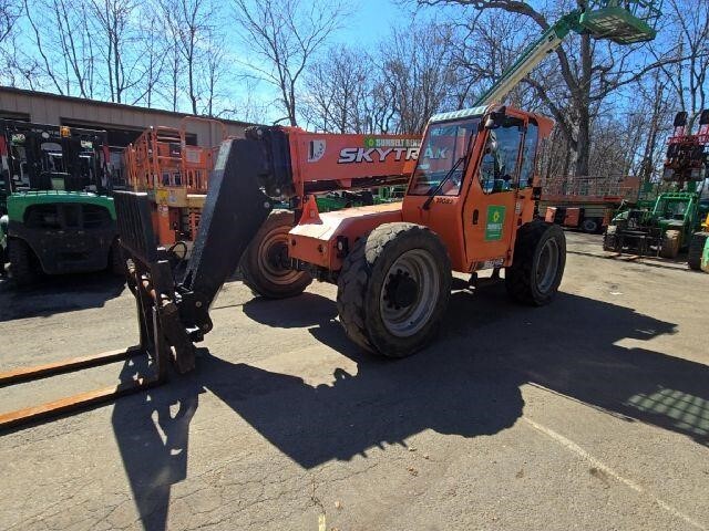 2016 JLG 6042