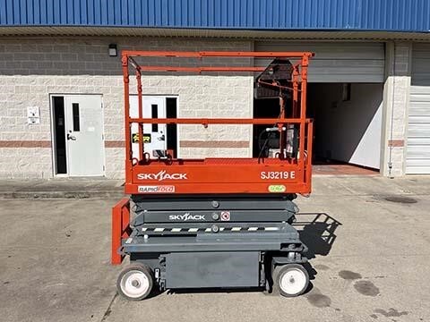 2023 Skyjack SJ3219E