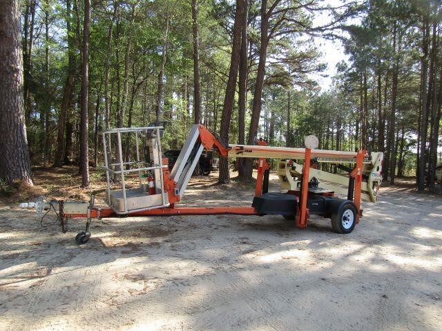 2019 JLG T500J-2