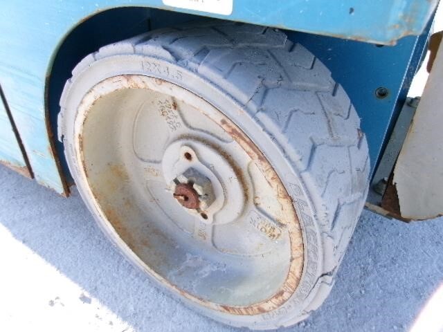 2018 Genie GS-1930-8