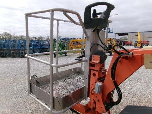 2019 JLG T350-14